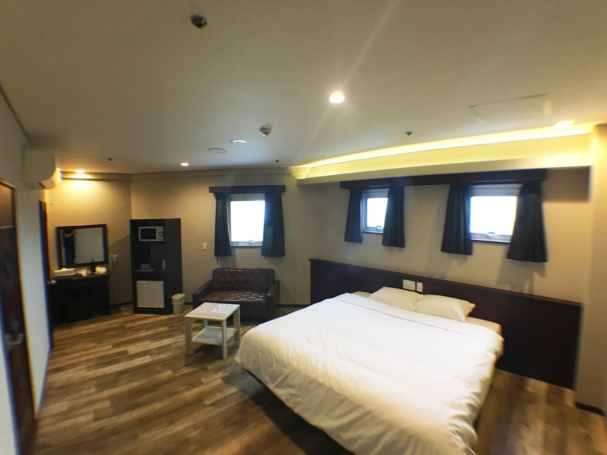 Rycom Crystal Hotel Okinawa Dış mekan fotoğraf